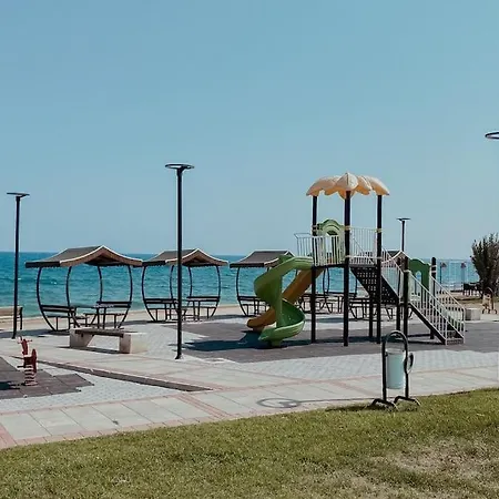 1 Bedroom With Panoramic Sea View *